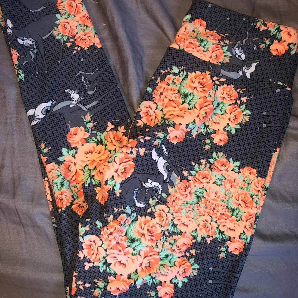 Rare Disney Lularoe leggings